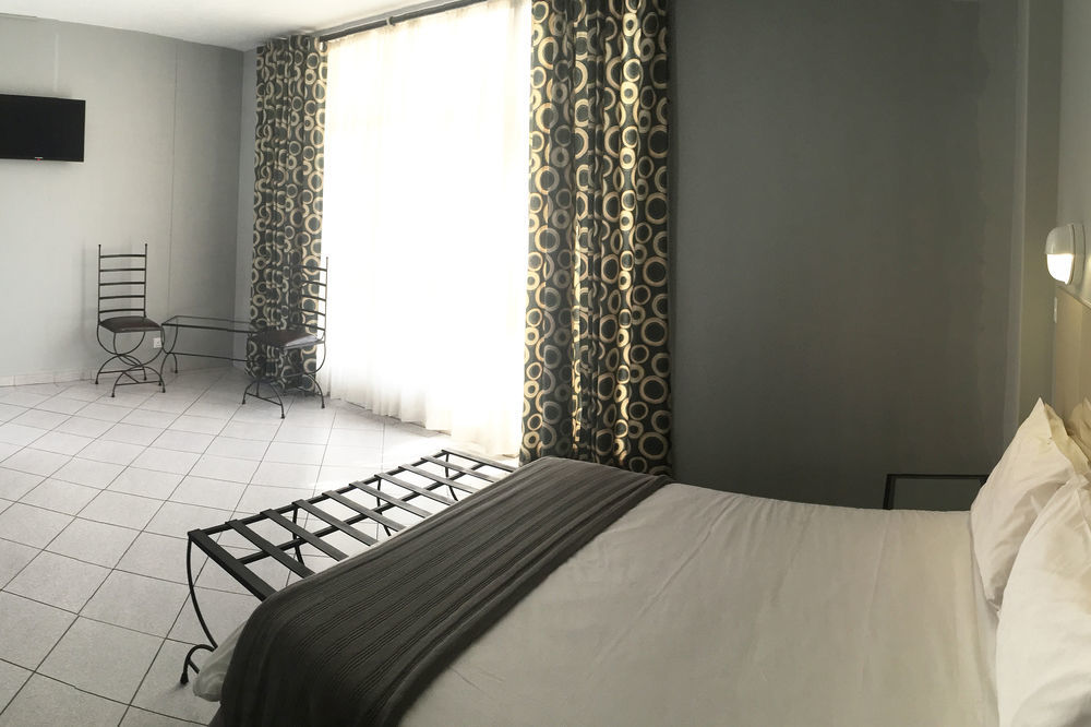 N1 Hotel Samora Machel Хараре Экстерьер фото